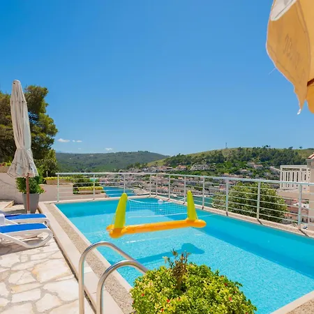 Lägenhet Cozy In With Wifi