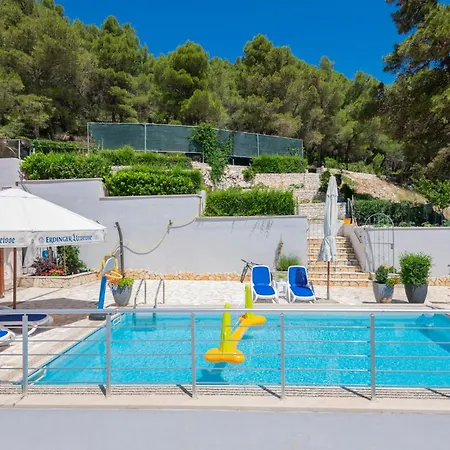 Cozy In With Wifi Lägenhet Pucisca