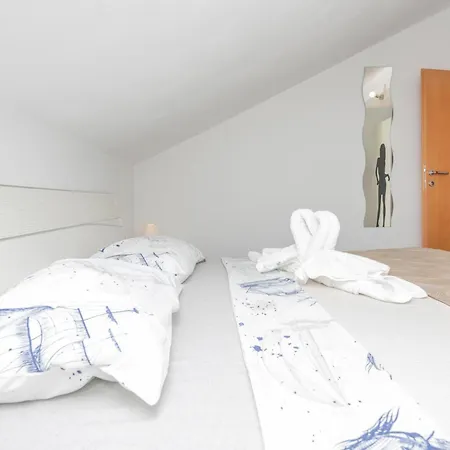 2 Bedroom Stunning In Apartamento Pucisca